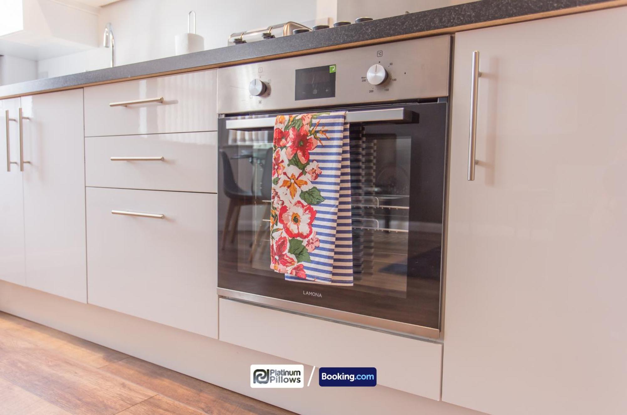 Modern Oxford 1Br Apt, Contractor & Family Accommodation, Near Oxford Hospitals And Science Park Екстериор снимка
