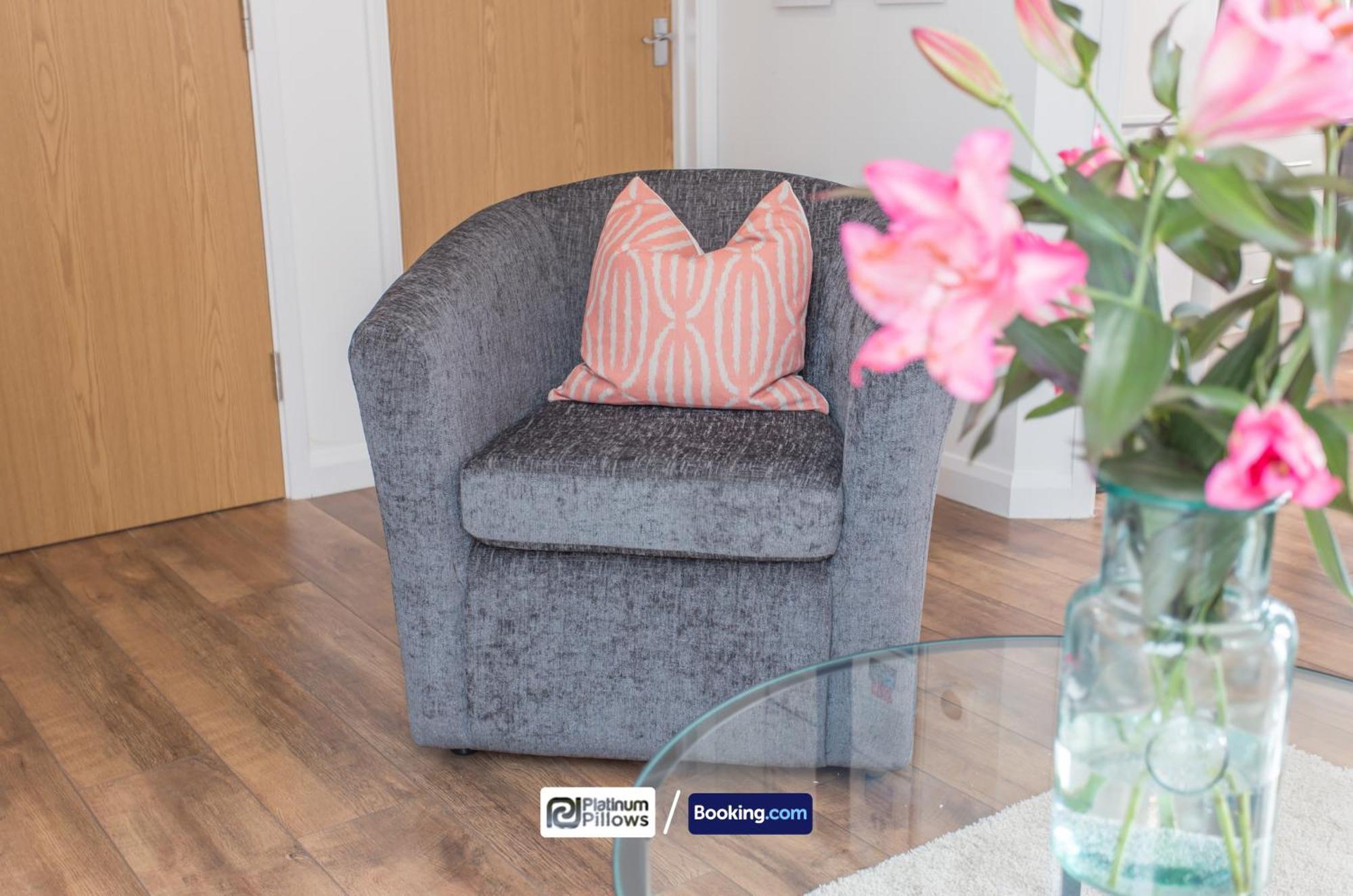 Modern Oxford 1Br Apt, Contractor & Family Accommodation, Near Oxford Hospitals And Science Park Екстериор снимка